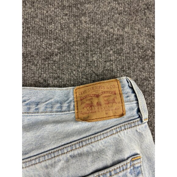 Levis 501 Jeans Mens 28x30 Light Wash Distressed Button Fly Denim High Rise - Picture 8 of 11